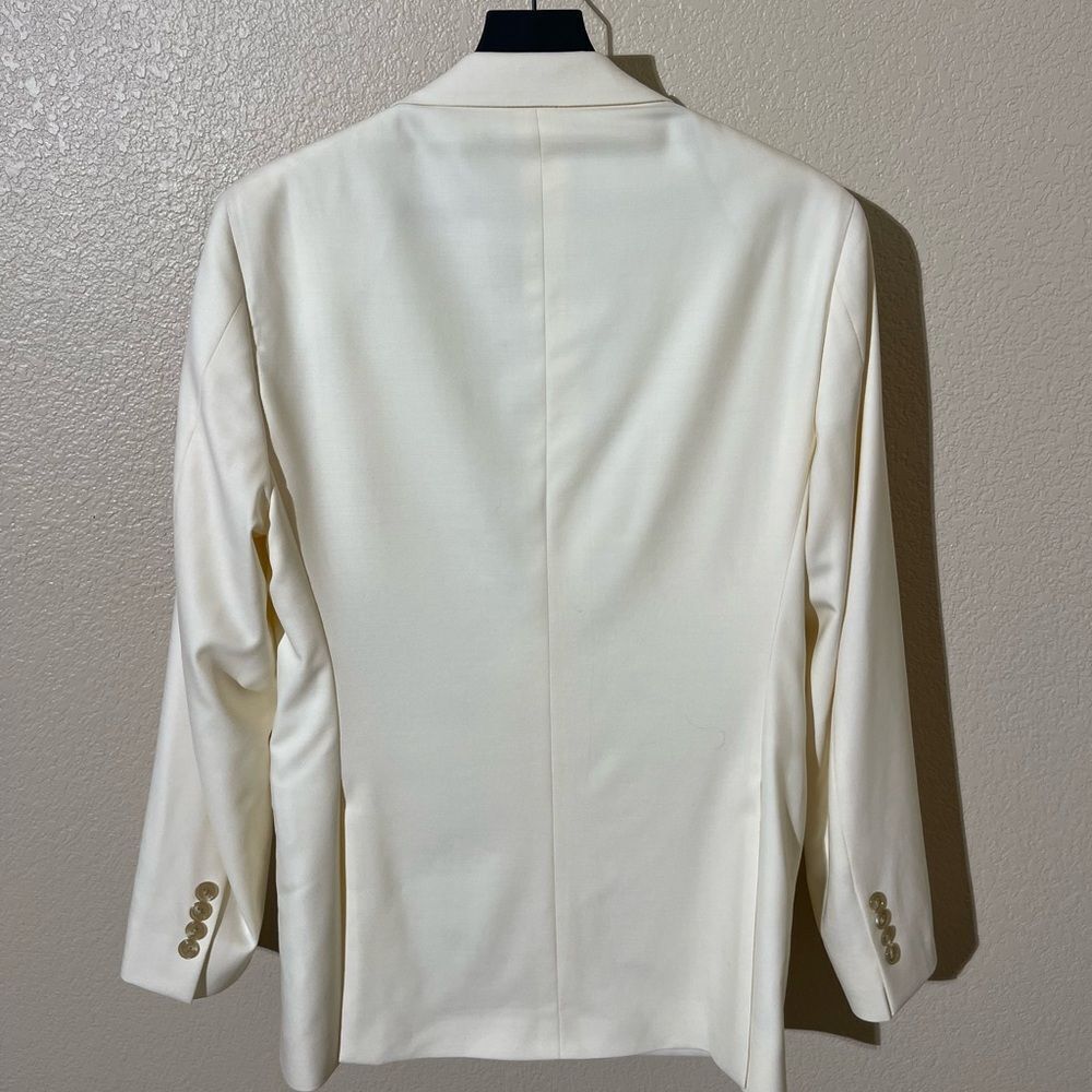 Sold  - Picture 3 of 8